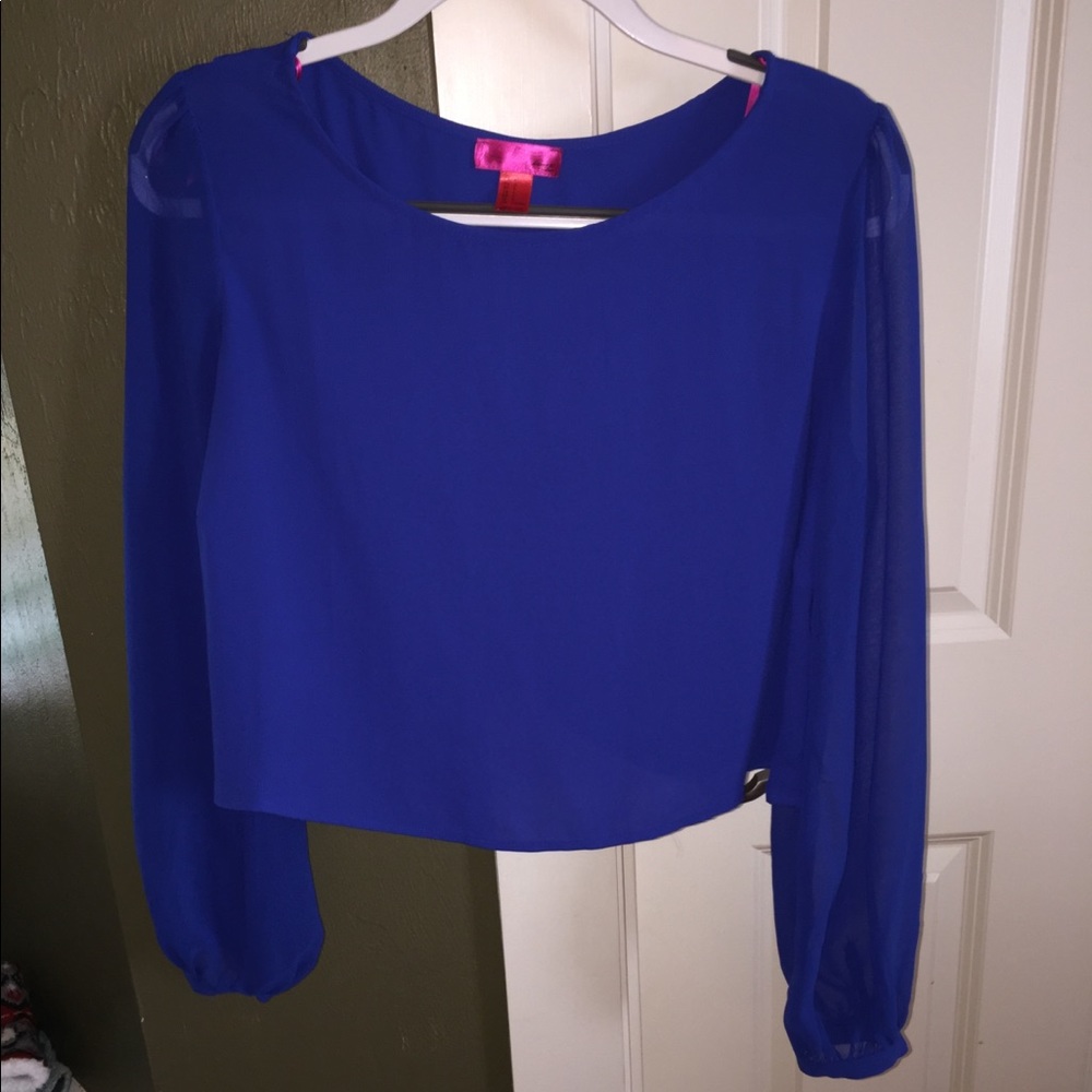 Forever 21 blue cropped blouse size L